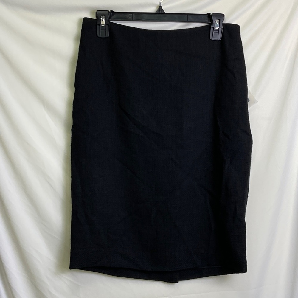 Karl Lagerfeld Elegant Black Pencil Skirt